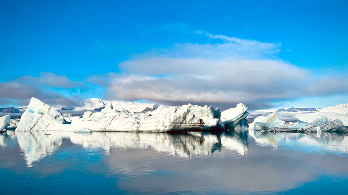 Vatnajokull, un ghiacciaio che si sta sciogliendo in Islanda