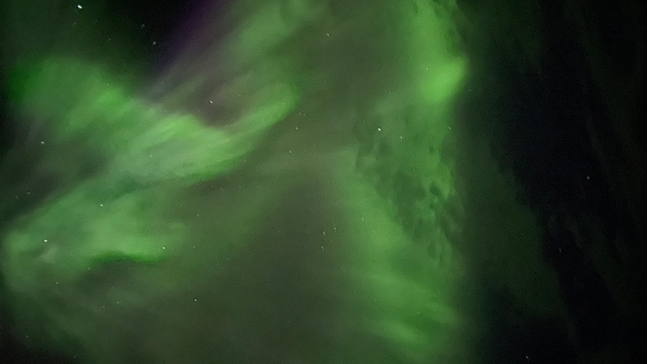 immagine in evidenza dell'aurora boreale